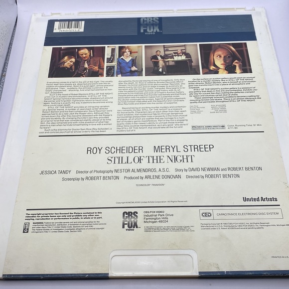 Still Of The Night, CBS FOX Video Disc - Picture 4 of 12